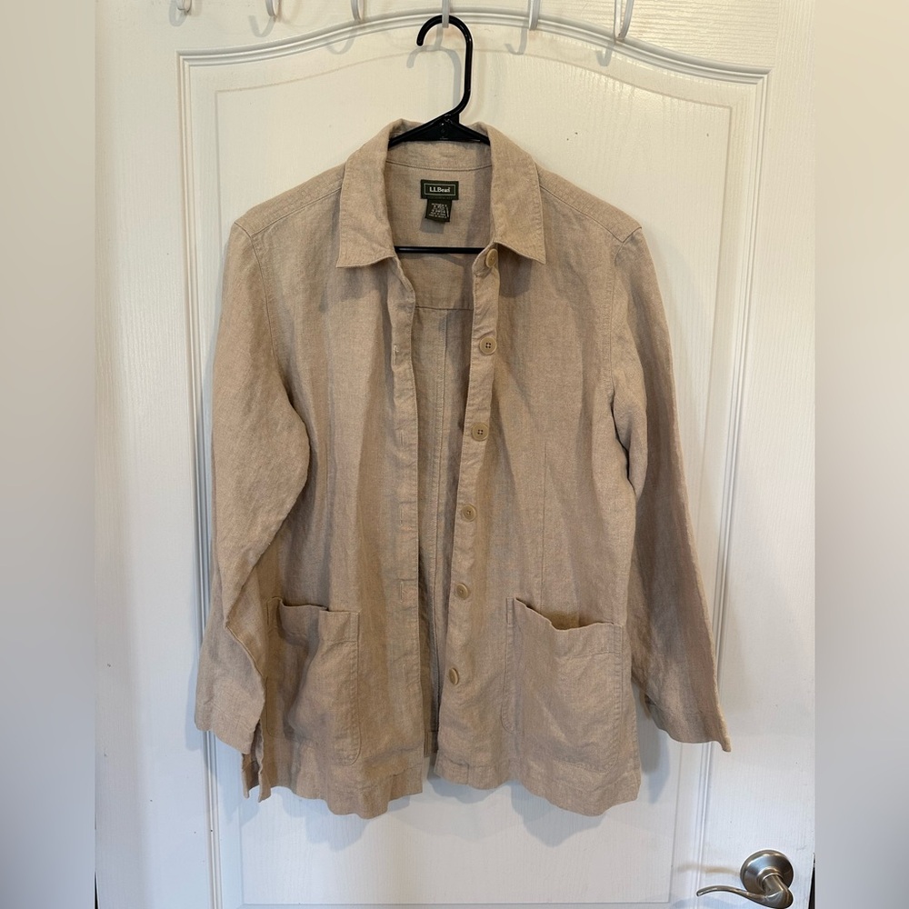 L.L.Bean women’s oatmeal %100 linen utility jacket size 8